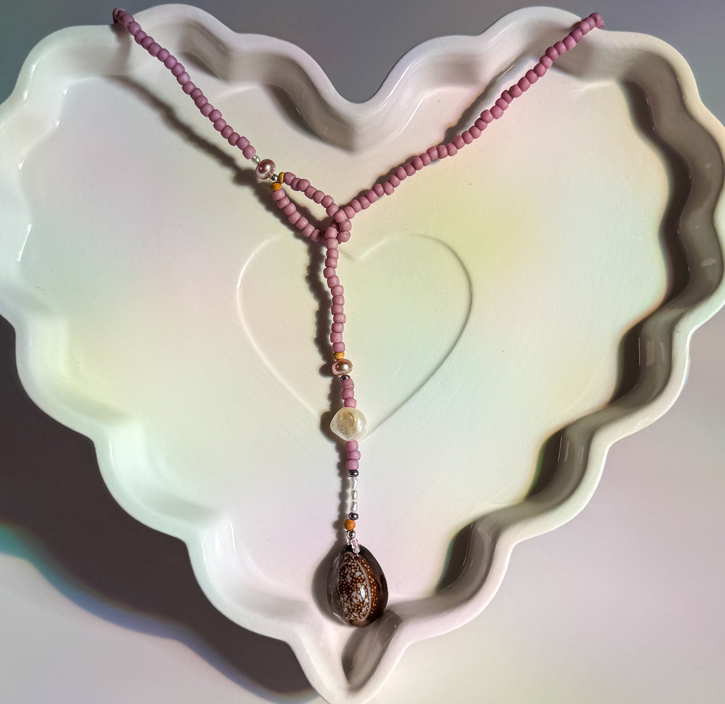 Blush Cowrie Lasso